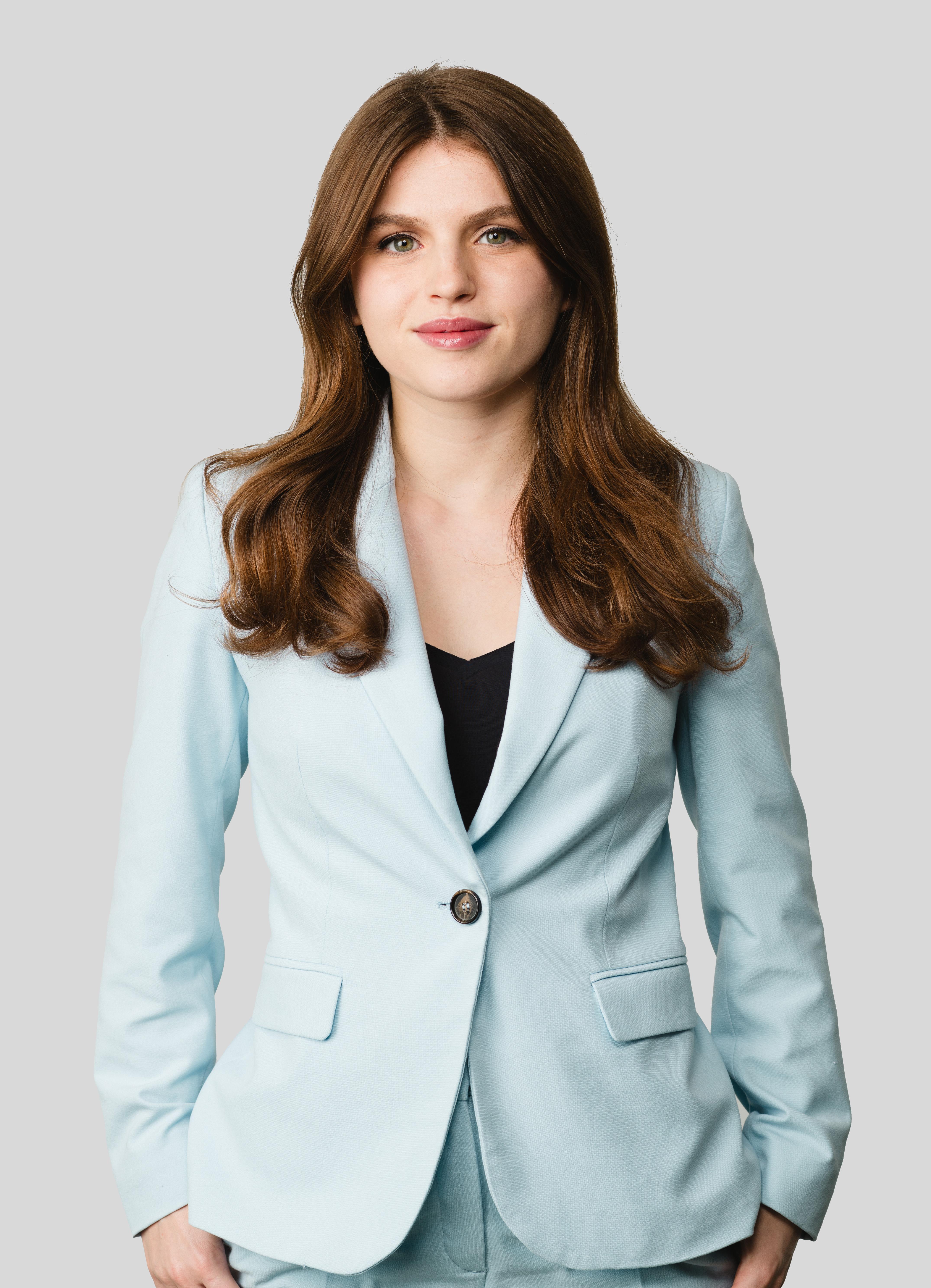 DORDA_Vivien_Lux_studiokoekart.jpg