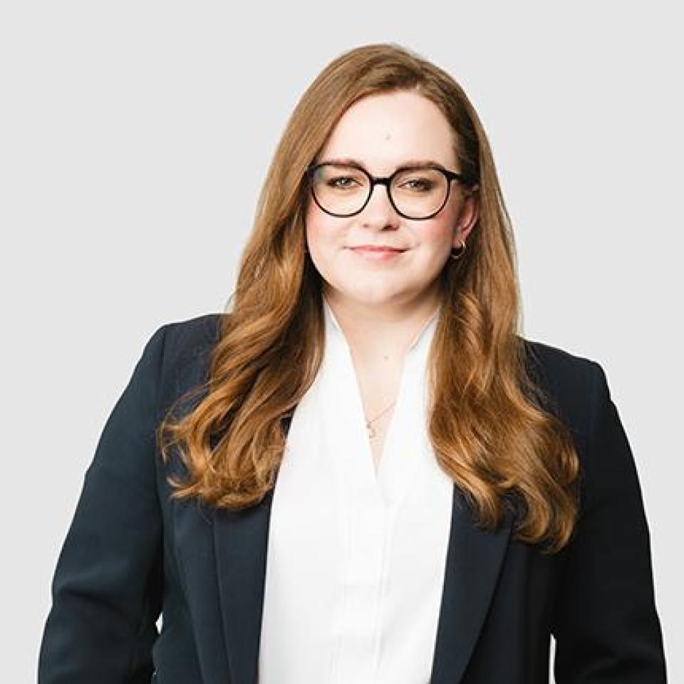 Mag Anna-Sophie Schwendinger, RAA, Öffentliches Wirtschaftsrecht/Regulatory