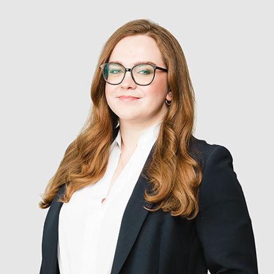 Mag Anna-Sophie Schwendinger, RAA, Öffentliches Wirtschaftsrecht/Regulatory