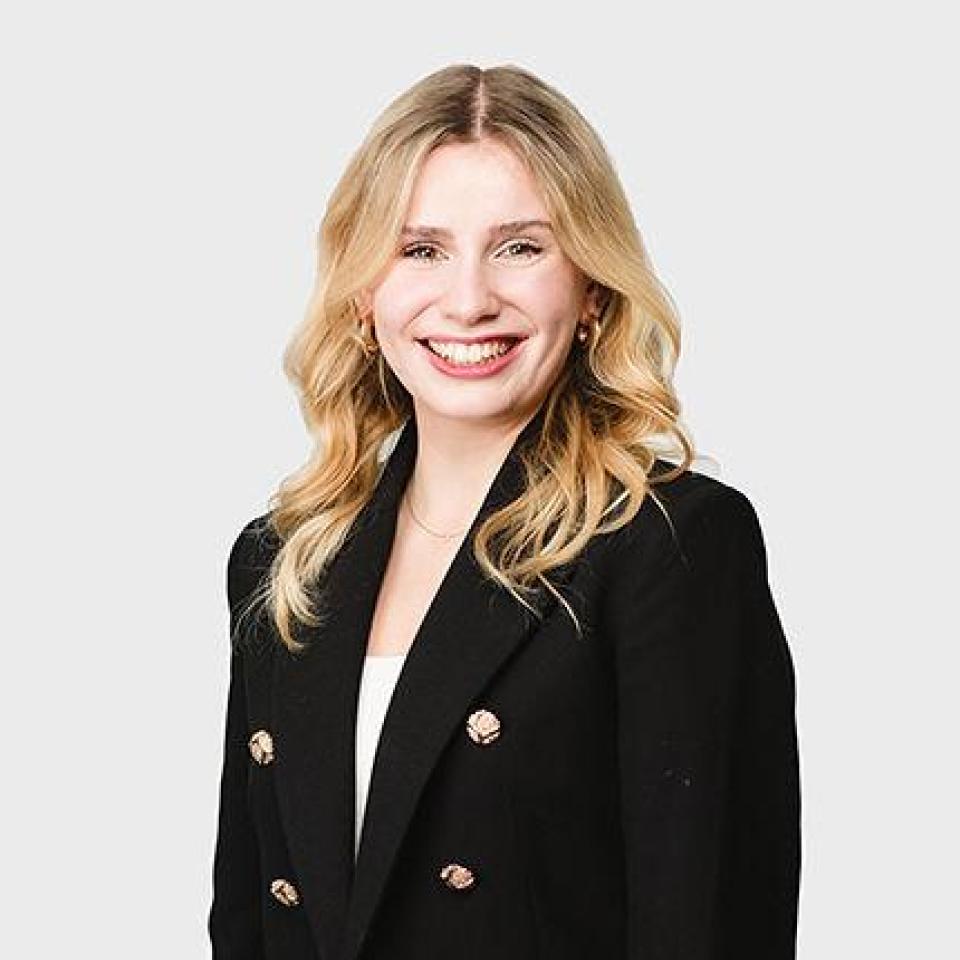 Mag Teresa Stingl, RAA, Gerichtsverfahren, Wirtschaftsstrafrecht, Schiedsrecht