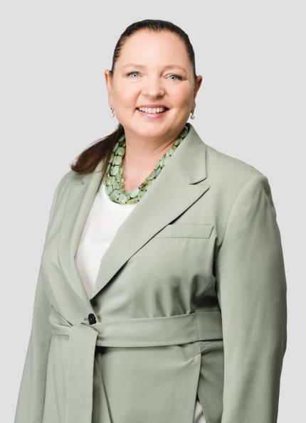 Francine Brogyanyi, Partnerin